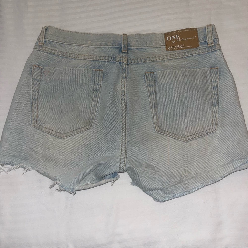 One Teaspoon Chargers Shorts 27 - Picture 3 of 7